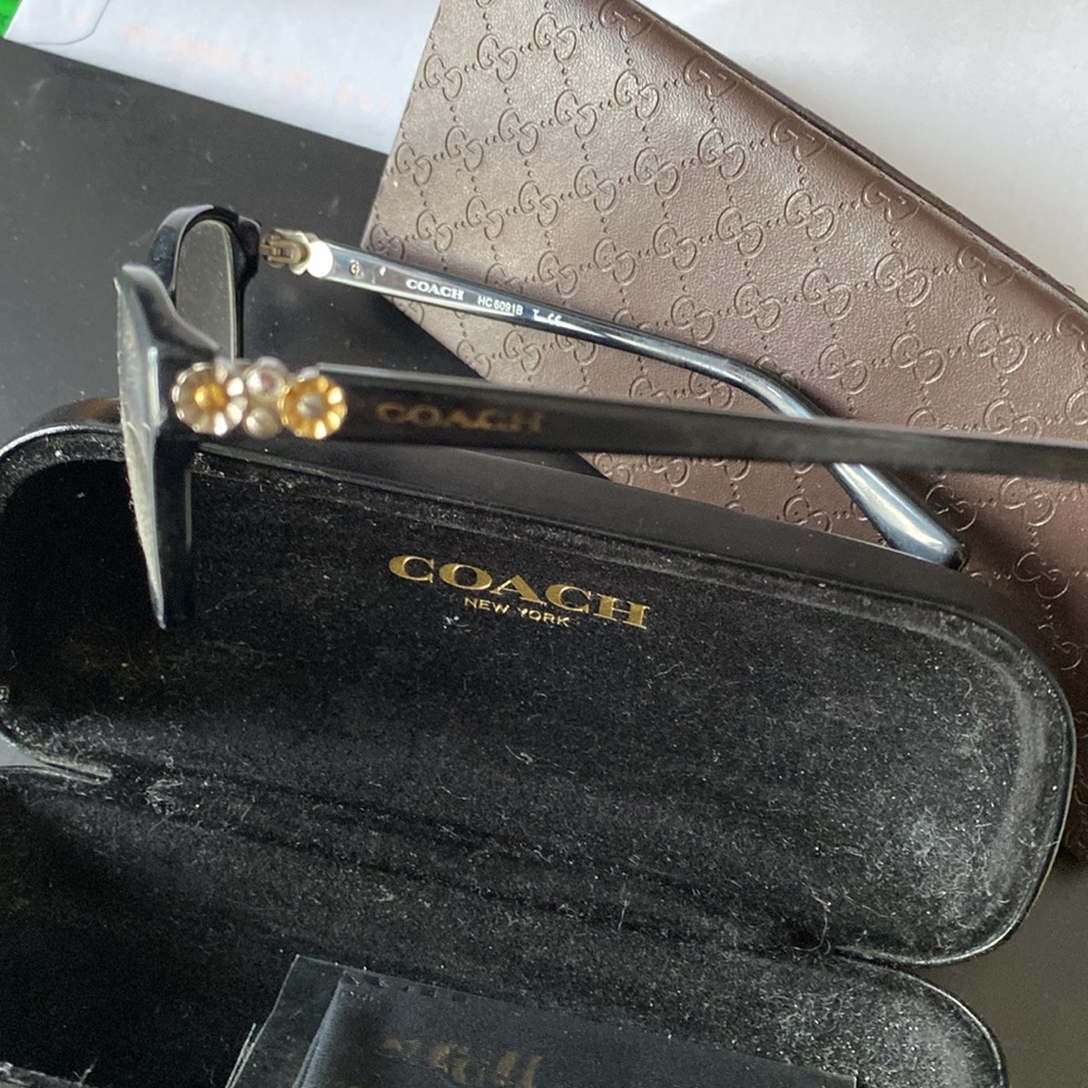 Coach glasses and case - Picture 3 of 5